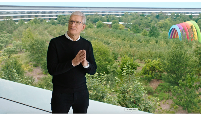 Apple commits to 20,000 US jobs, new North Carolina campus