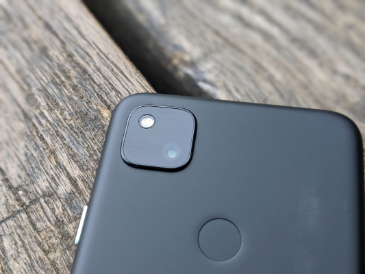 Google denies Pixel 5a 5G cancelation, confirming it’s coming this year