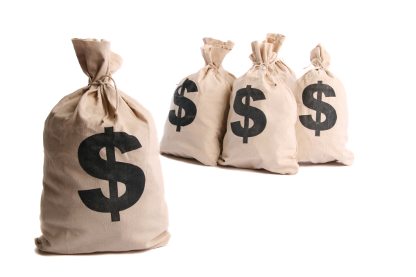 How to attract large investors to your direct investing platform