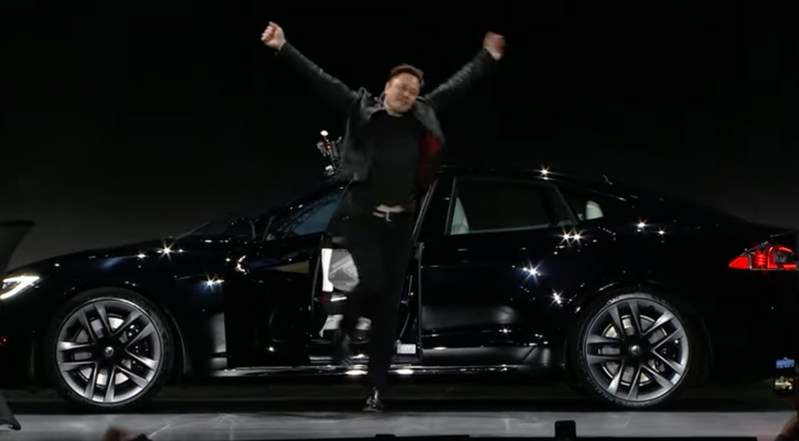 Elon Musk reveals the Tesla Model S Plaid