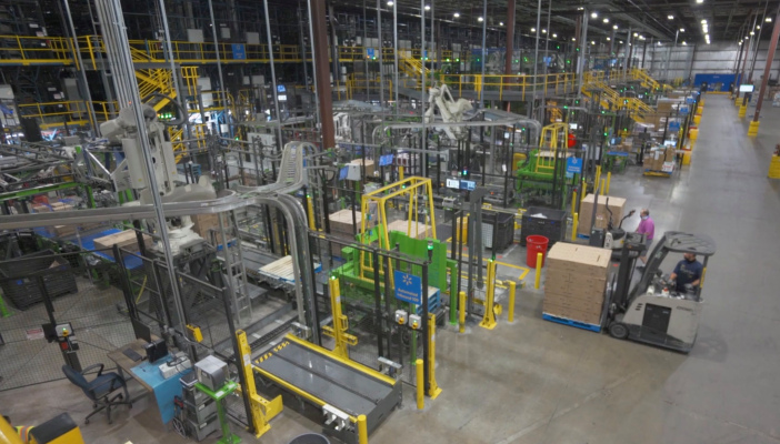 Walmart will be bringing Symbotic robots to 25 distribution centers