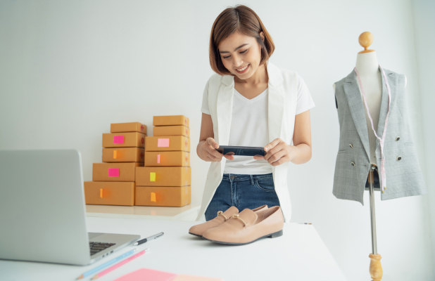 Online retailers: Stop trying to beat Amazon