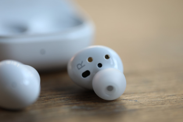 Samsung Galaxy Buds 2 review: Getting out of their own way