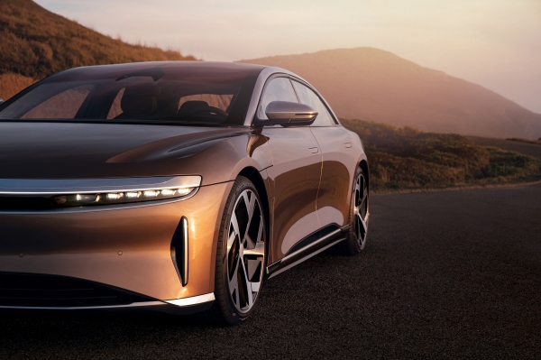 Daily Crunch: Lucid Air puts Tesla in rearview mirror by earning 520-mile EPA range rating